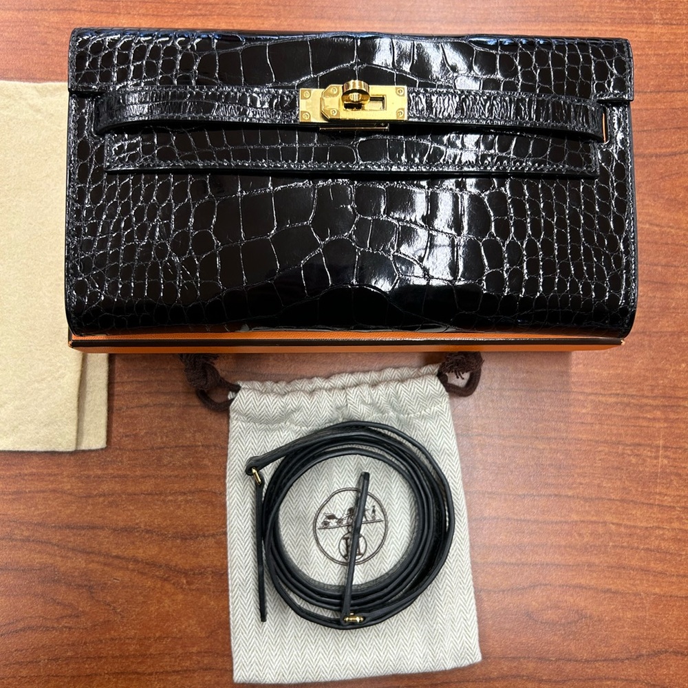 Hermès Kelly Long Ghillies Wallet Black Mississippiensis Alligator Gold Hardware
